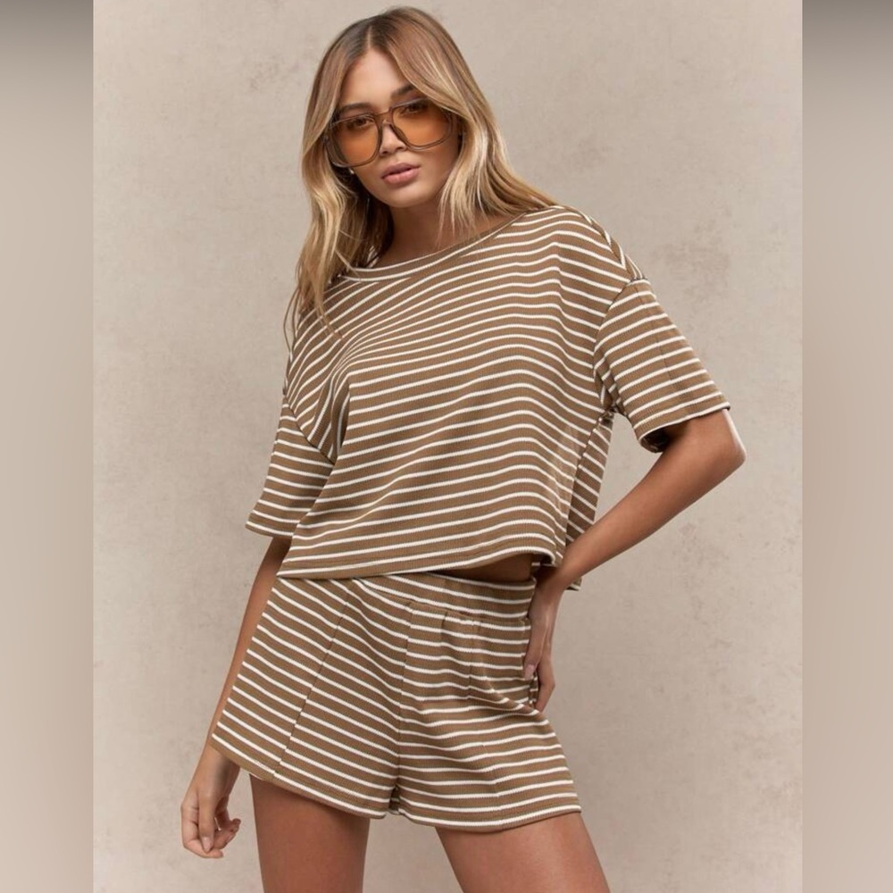 Two-Piece Missguided Lounge Set Medium